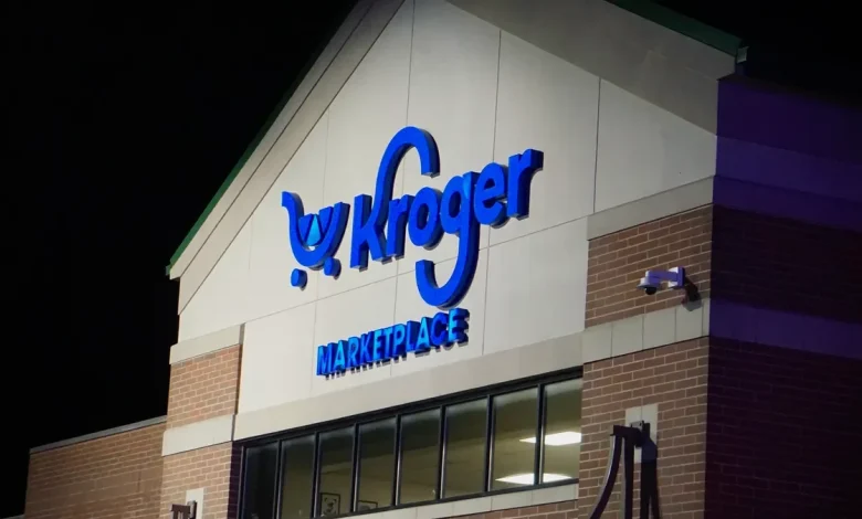 Greater Cincinnati Kroger stores closing early on Sunday, Jan. 26