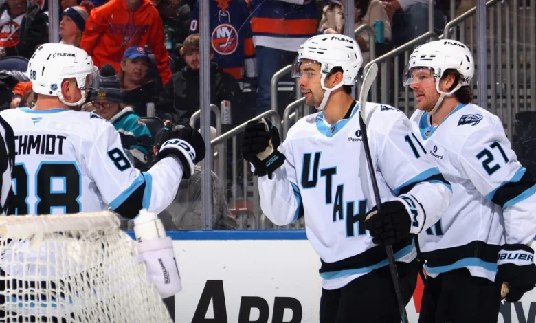 Guenther gets 1st NHL hat trick, Mammoth cruise past Islanders