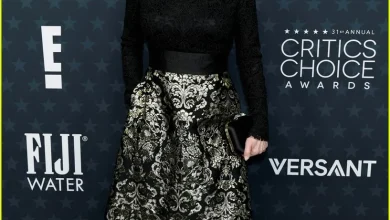 'Hacks' Co-Stars Jean Smart & Hannah Einbinder Arrive for Critics Choice Awards 2026