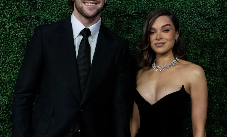 Hailee Steinfeld Gets Josh Allen, Bills Shoutout