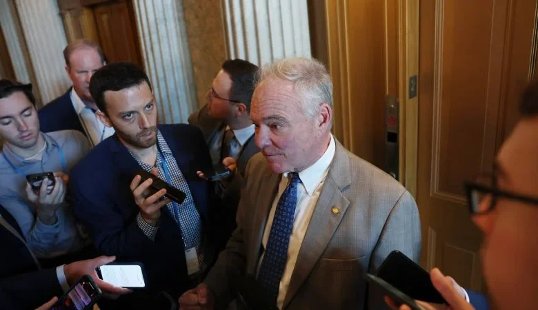 Handful of Republicans join Democrats to force Senate check on Trump’s war powers in Venezuela