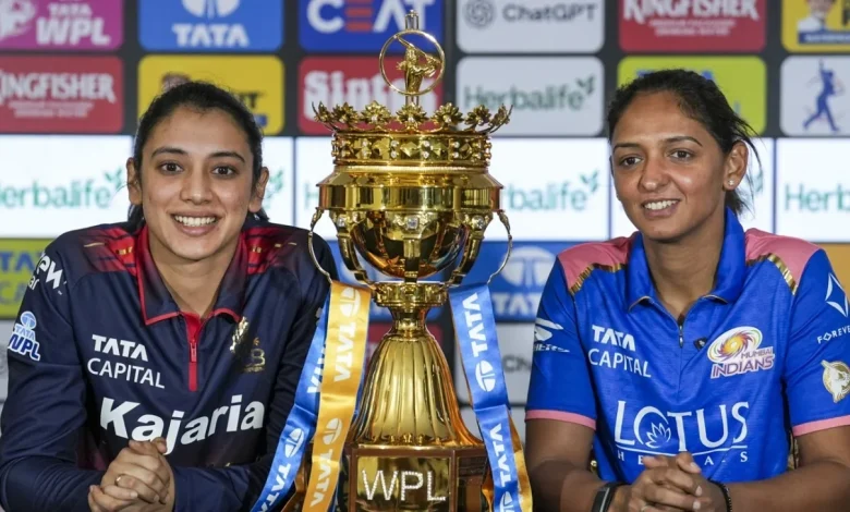 Harmanpreet, Mandhana and banter at the scene of the World Cup win
