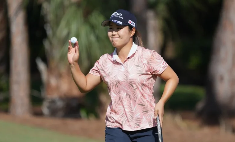 Hataoka surges past Thitikul, leads LPGA Tournament of Champions