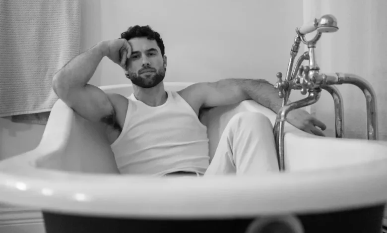 'Heated Rivalry' Actor Robbie G.K. Signs With Amplified (EXCLUSIVE)