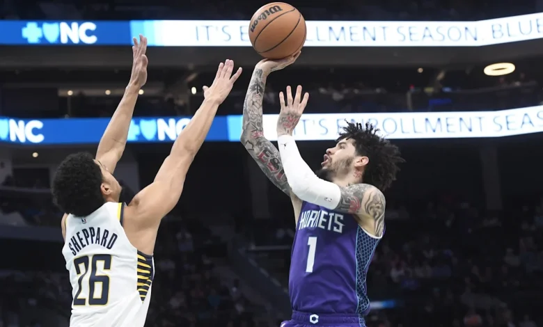 Hornets fall to Pacers, who end franchise record 13-game losing streak