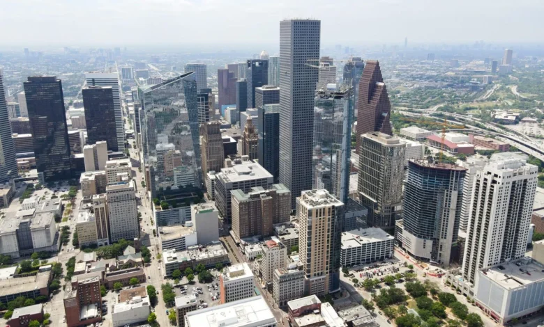 Houston saw more 90-plus-degree days in 2025 than ever before