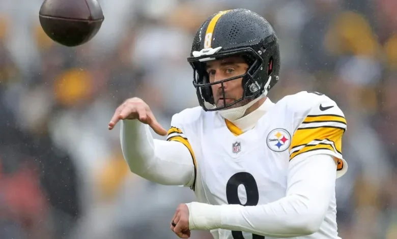 How Old Is Aaron Rodgers? A Look at the Steelers QB's Age, NFL Seasons, All-Time Ranks, More