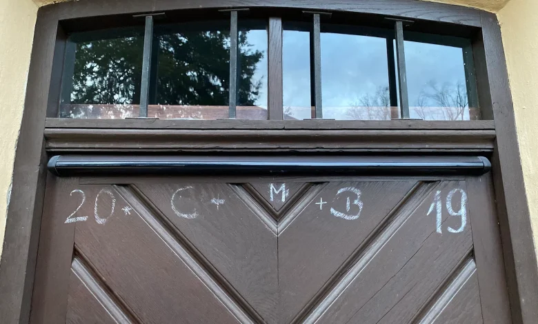 How to Bless Your Home on the Feast of Epiphany 2026