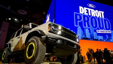 Howes: Detroit Three stomp gas on new Golden Age at auto show