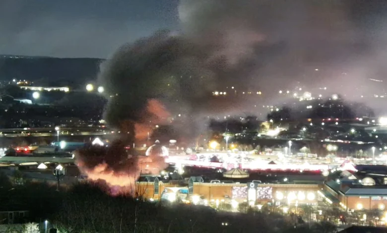 Huge fire breaks out close to Meadowhall shopping centre | ITV News