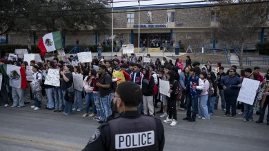 Hundreds of Texas students walk out to protest ICE killings