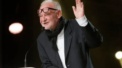 Hungarian director Béla Tarr, known for darkly comic films, dies at 70