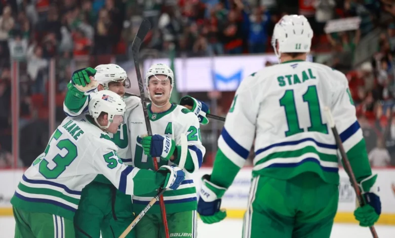 Hurricanes stun Mammoth with historic rally in last 2 minutes