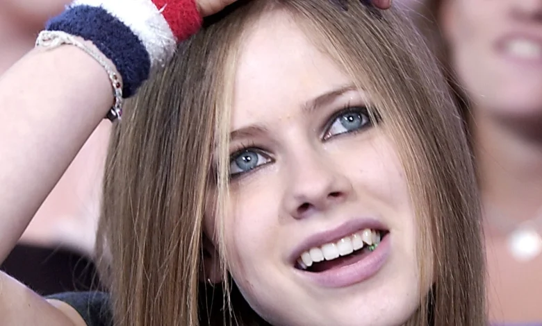“I would come into the studio with my guitar and notepad and people didn’t want to listen to me. They tried to just give me songs – and I hated that”: Avril Lavigne’s fight to create the smash hit that would inspire Olivia Rodrigo and Billie Eilish