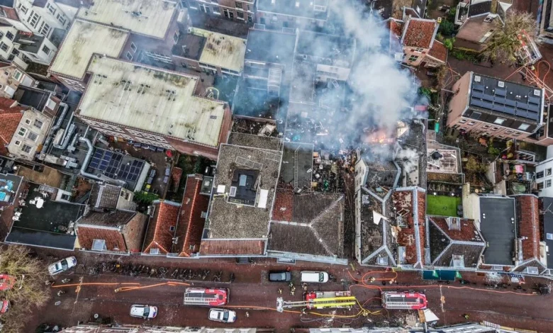 'Iedereen was aan het rennen' • Calamiteitenhospitaal open na grote brand binnenstad Utrecht