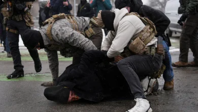 Immigration officers claim sweeping power to enter homes without a judge's warrant, memo says