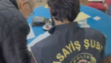 İstanbul - İstanbul'da iş yerlerine fuhuş ve kumar denetimi; 4 şüpheli gözaltına alındı