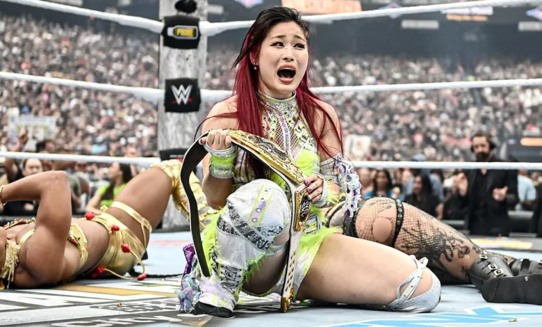 Iyo Sky wants to tag team with WWE legend