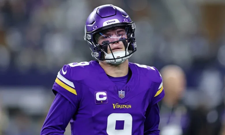 J.J. McCarthy expected to return from hand injury in season finale vs. Packers