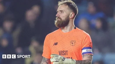 Jak Alnwick: Huddersfield Town sign Cardiff City goalkeeper for undisclosed fee