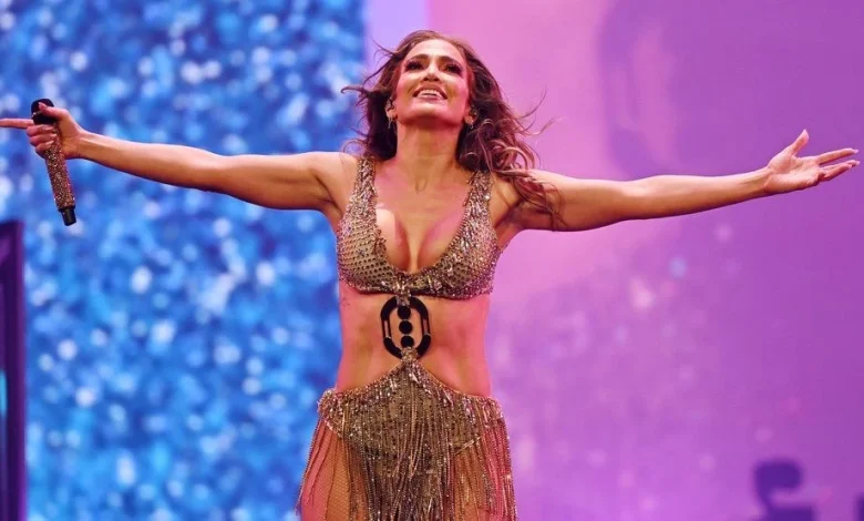 Jennifer Lopez responds after commenters say she’s 'always naked'