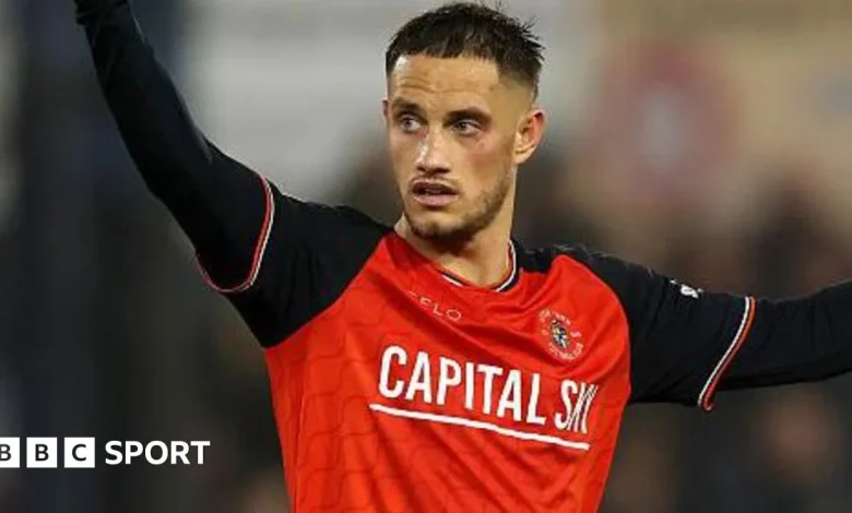 Jerry Yates: Sheffield Wednesday sign Luton striker on loan