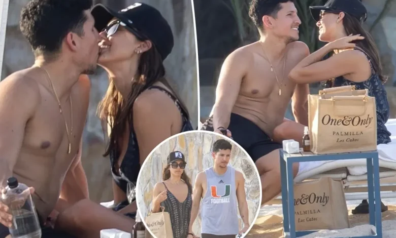 Jessica Alba and Danny Ramirez share passionate kiss on steamy Mexico vacation