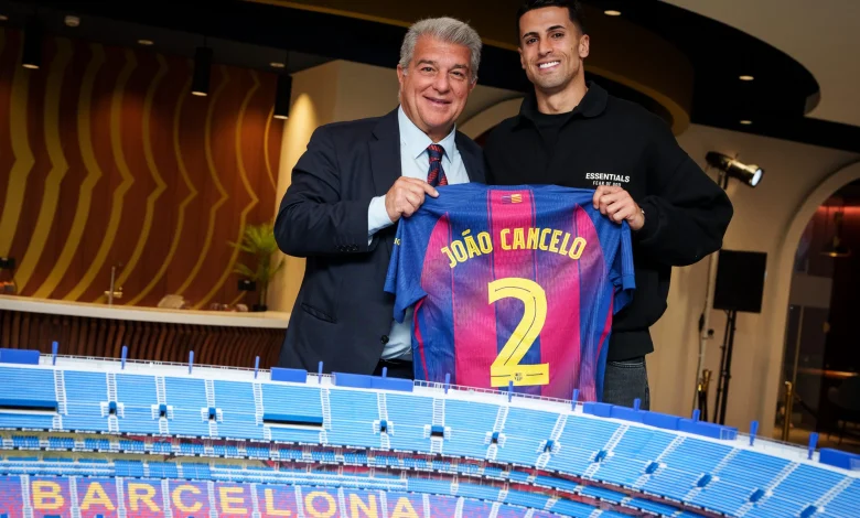 João Cancelo becomes an FC Barcelona player