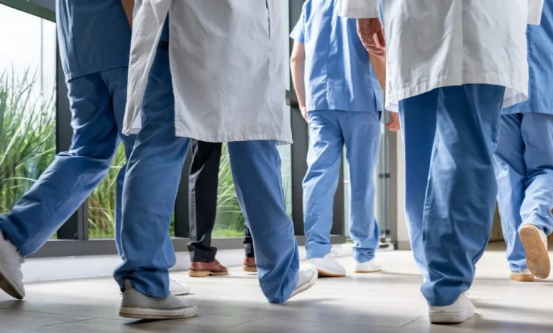 Job Market Winners, Losers: Healthcare, Federal, Young Job Seekers