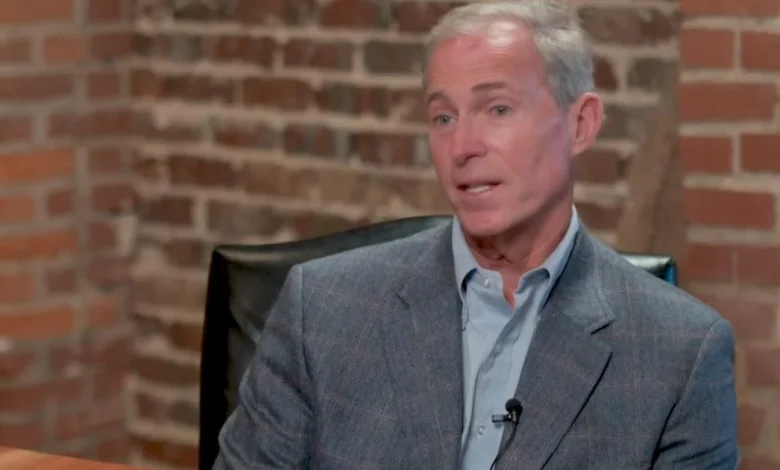 John Preyer, UNC Board member who was key in bringing Belichick to Carolina, stepping down