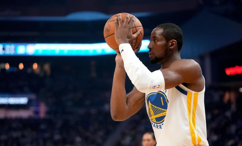 Jonathan Kuminga Suffers Ankle Injury vs. Mavs