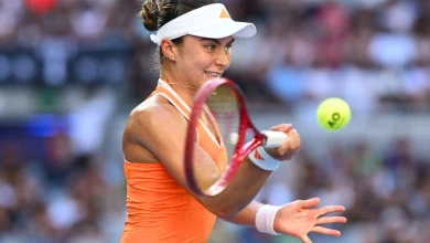 Jovic, 18, upsets Paolini at Australian Open for first Top 10 win