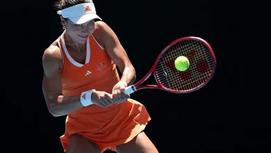 Jovic blitzes Putintseva in 53 minutes to reach first Grand Slam quarterfinal in Melbourne