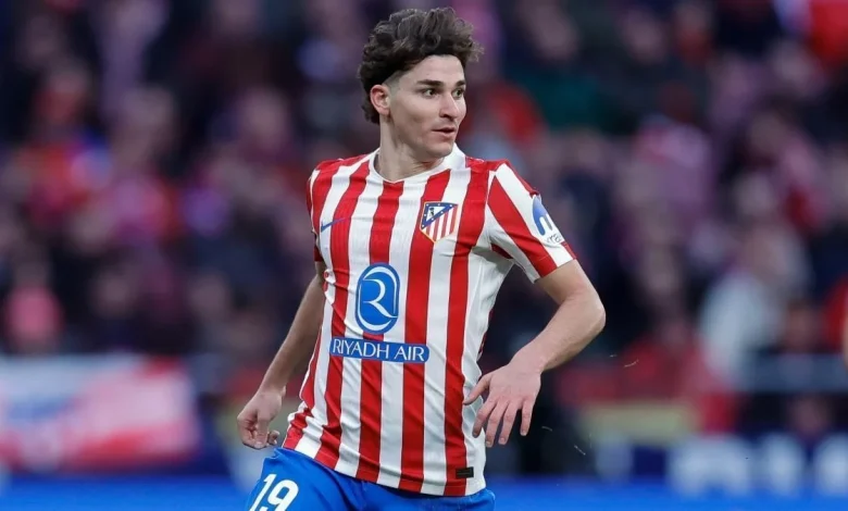 Julián Álvarez, el elegido: el Barça prepara un golpe de efecto para el ‘9’