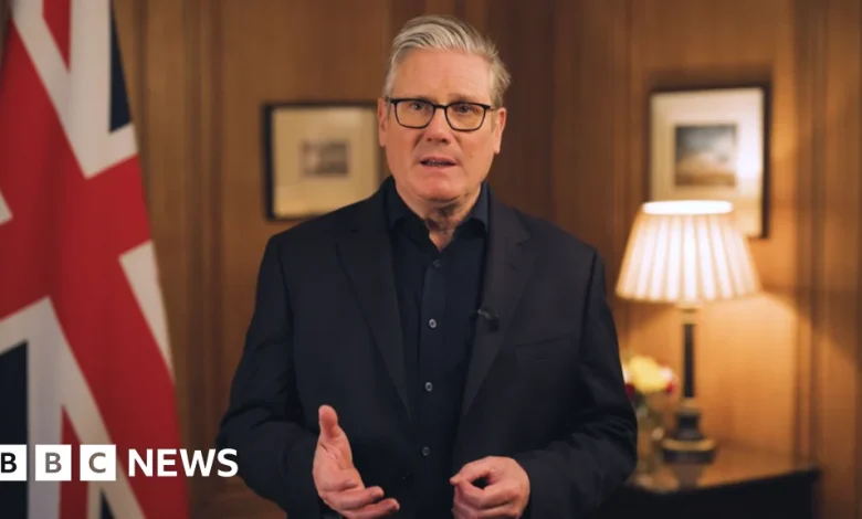 Keir Starmer vows to 'defeat decline and division' in new year message