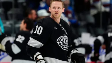 Kings’ Corey Perry returns after leave of absence