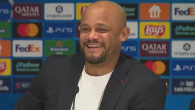 Kompany lacht om NAC-vergelijking Bosz: 'Als het van Peter komt, is het goed bedoeld'
