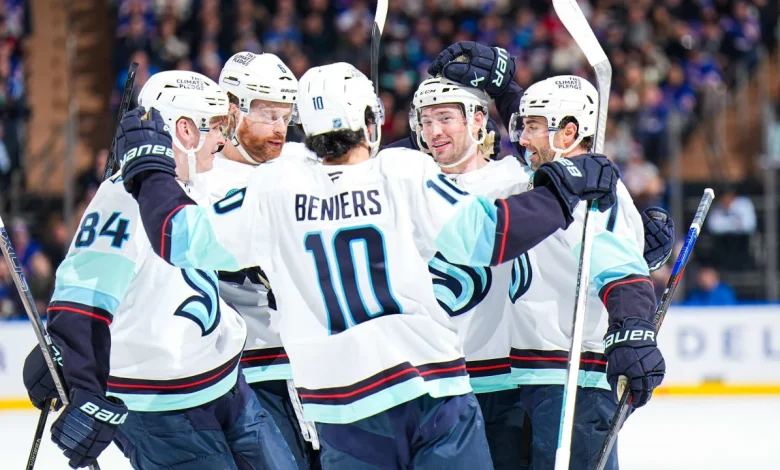 Kraken score 4 straight goals, rally past Rangers