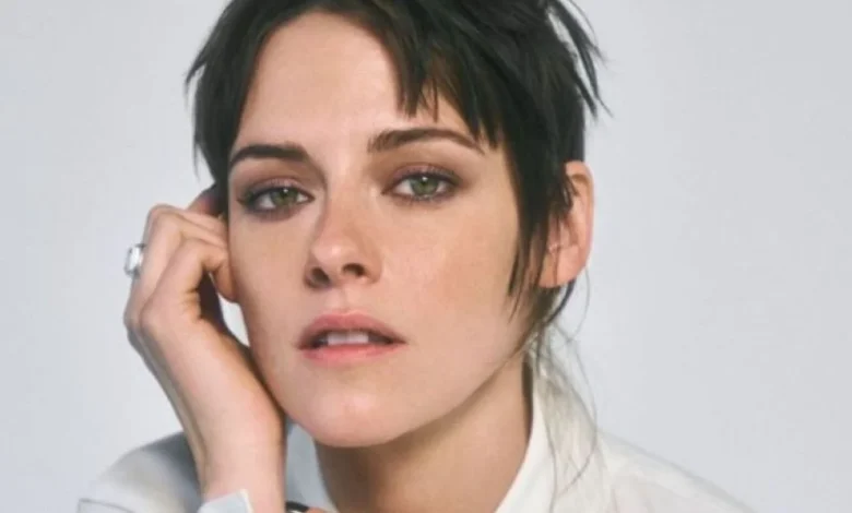 Kristen Stewart writes and directs "The Chronology of Water" : NPR