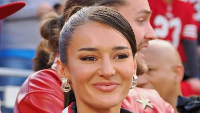 Kyle Juszczyk’s wife Kristin insanely rips up 49ers coat for reinvented playoff fit