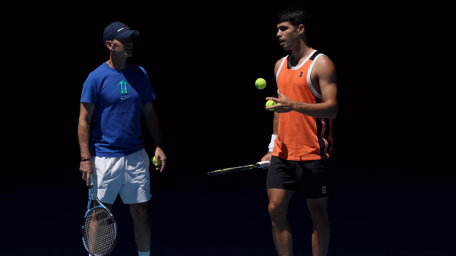 La era Alcaraz-López comienza en Melbourne