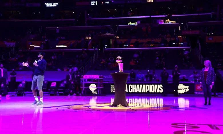 Lakers’ Jeanie Buss laments LeBron James being ‘pulled into my family drama’ - The Athletic