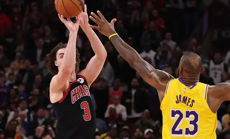 Lakers vs. Bulls preview: Road trip heads East