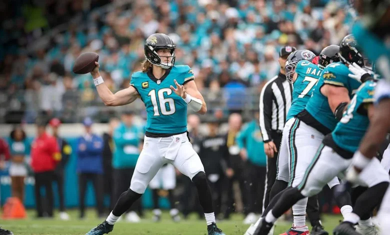 Late Night Questions with Jaguars O-Zone