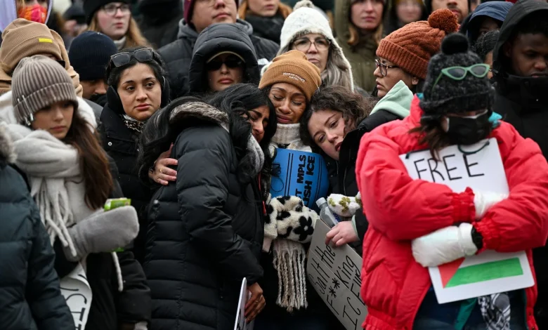 Lawmakers denied ICE facility entrance amid protests in Minneapolis Saturday
