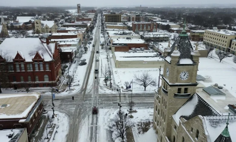 Lawrence Public Schools cancels classes for Monday; KU to start late due to predicted frigid temperatures