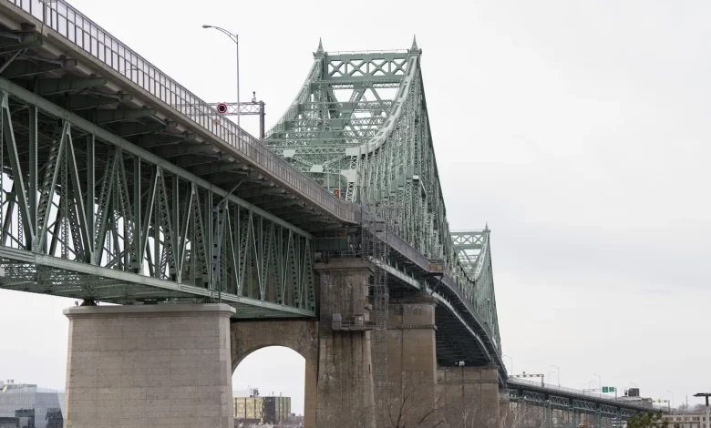 Le pont Jacques-Cartier fermé en raison d’un incendie majeur