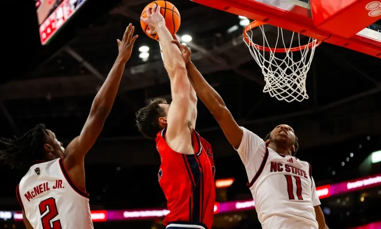 Liberty Flames at Middle Tennessee Blue Raiders odds, picks and predictions