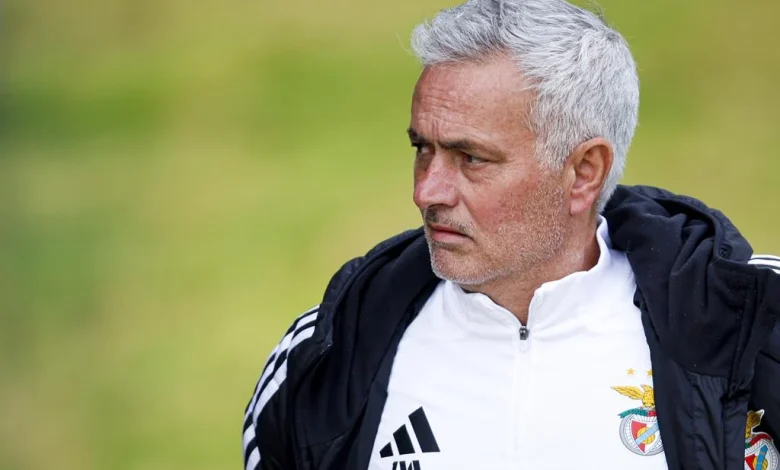 Liga dos Campeões: "Se o empate fosse suficiente, teríamos amarras. Vamos jogar para ganhar", diz Mourinho