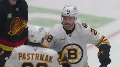 Lindholm Regains Bruins Lead